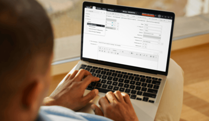 Integrated HR Document Management in ServiceNow